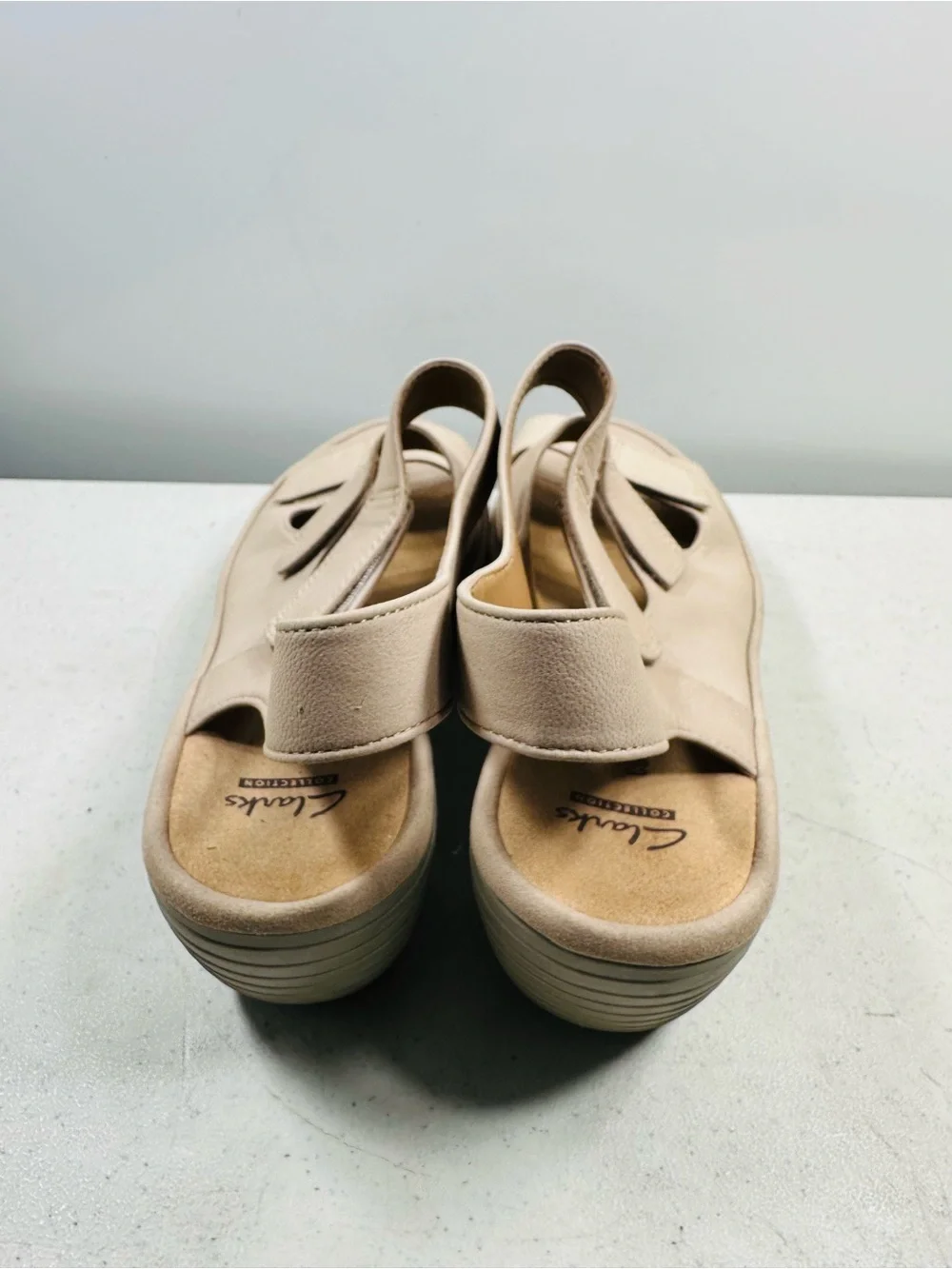 Clarks Women’s Light Taupe Triple-Strap Wedge Sandals